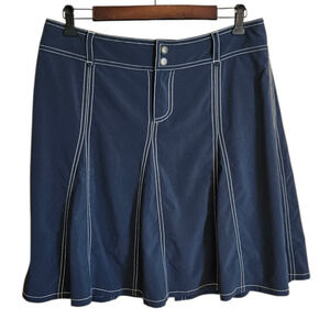 Athleta Women's Navy Contrast Stitch Adventure Skort With Inner Shorts Size 10